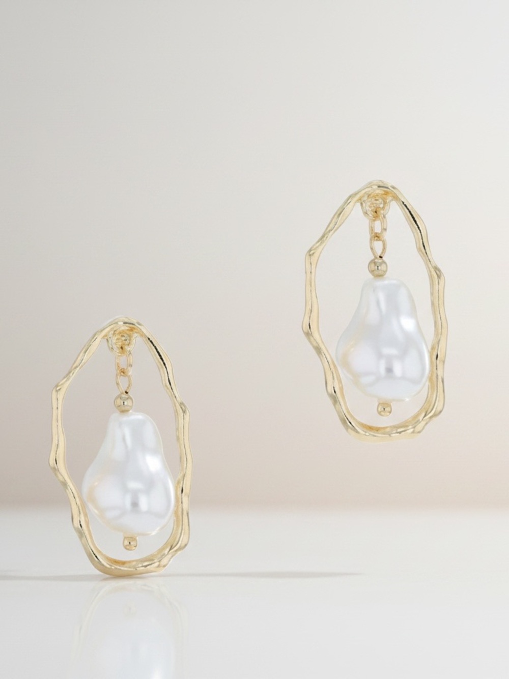 Juliet by Avenue Gold Sculpted Hoop Earrings with White Baroque Pearl Drops